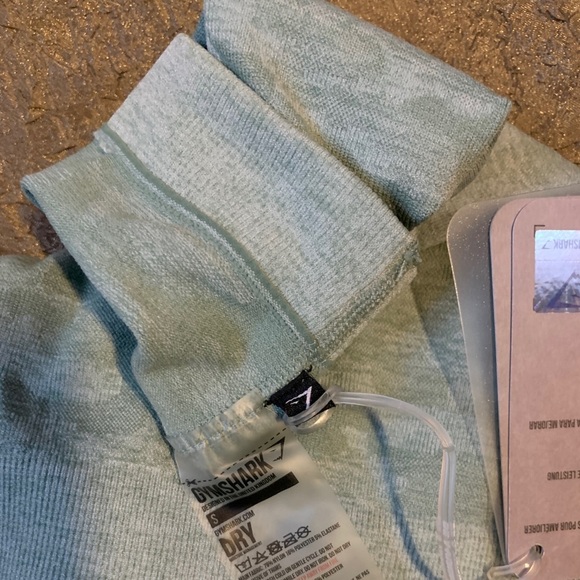 Gymshark Camo Seamless Leggings - Picture 6 of 10